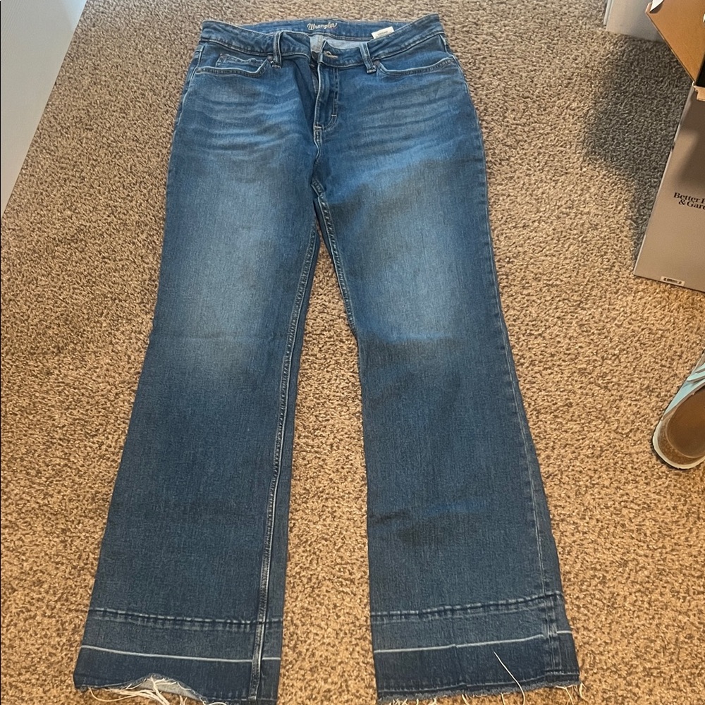 Wrangler Women's Medium Blue Wide-Leg Jeans